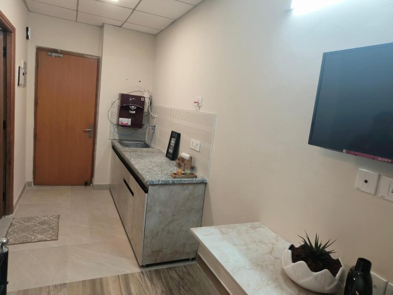 Risal Home Stays Greater Noida Εξωτερικό φωτογραφία